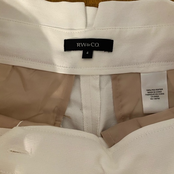 High waisted shorts - Picture 3 of 4